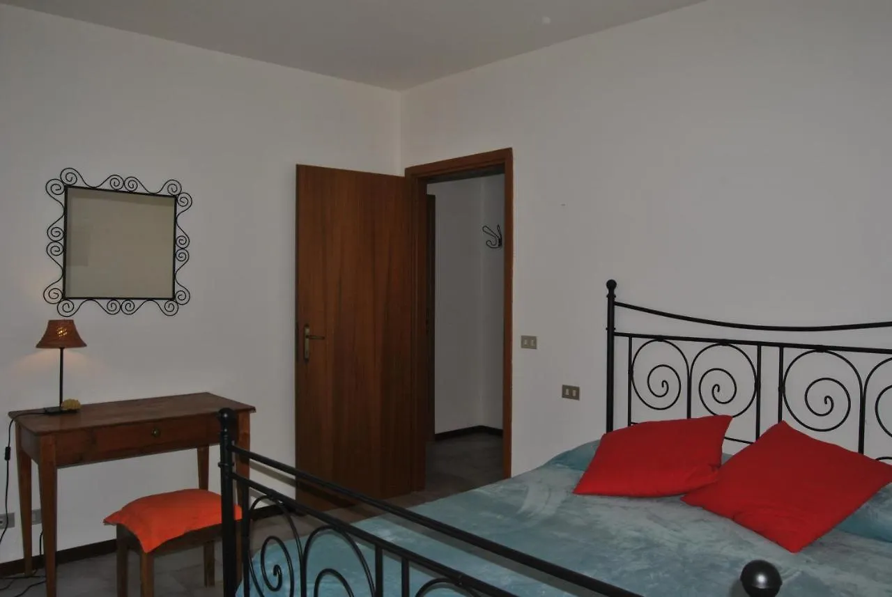 Da Ida Alla Vigna Del Greppo Apartment San Piero in Campo  Italy